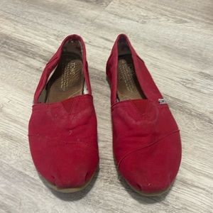 TOMS